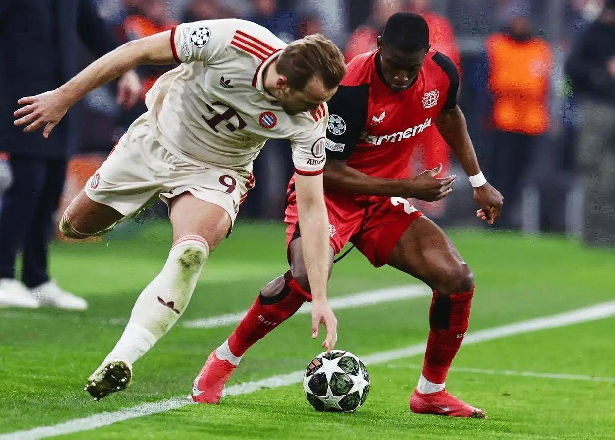 拜仁绝境炼成记：9人残阵1-1药厂，孔帕尼的欧冠模拟有多硬核？